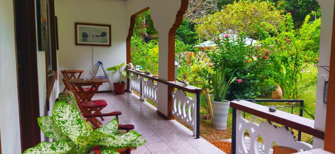 Dan Zoranz Self Catering Guest House Insel Insel La Digue Exterior foto